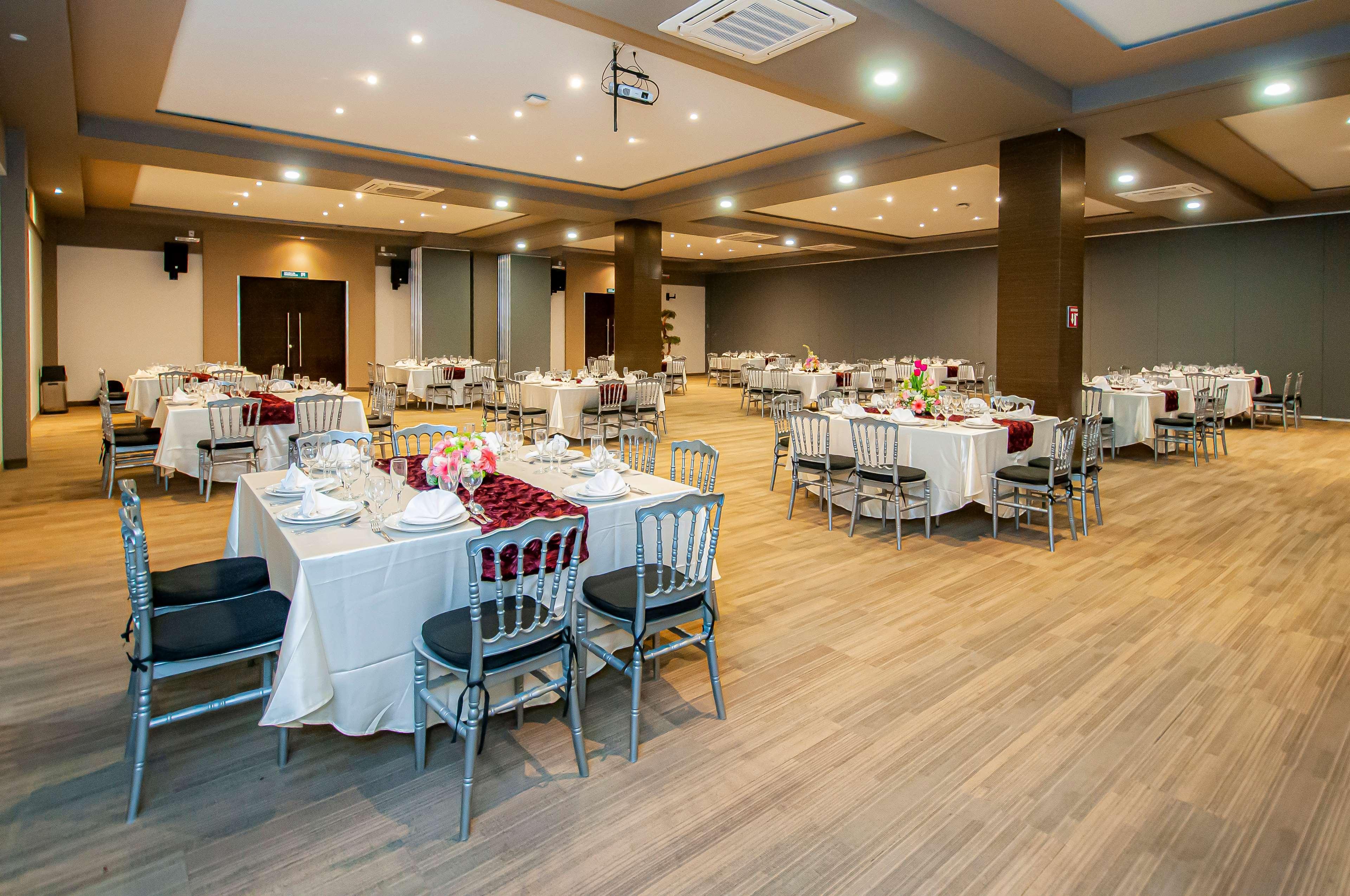 Best Western Plus Santa Cecilia Pachuca מראה חיצוני תמונה