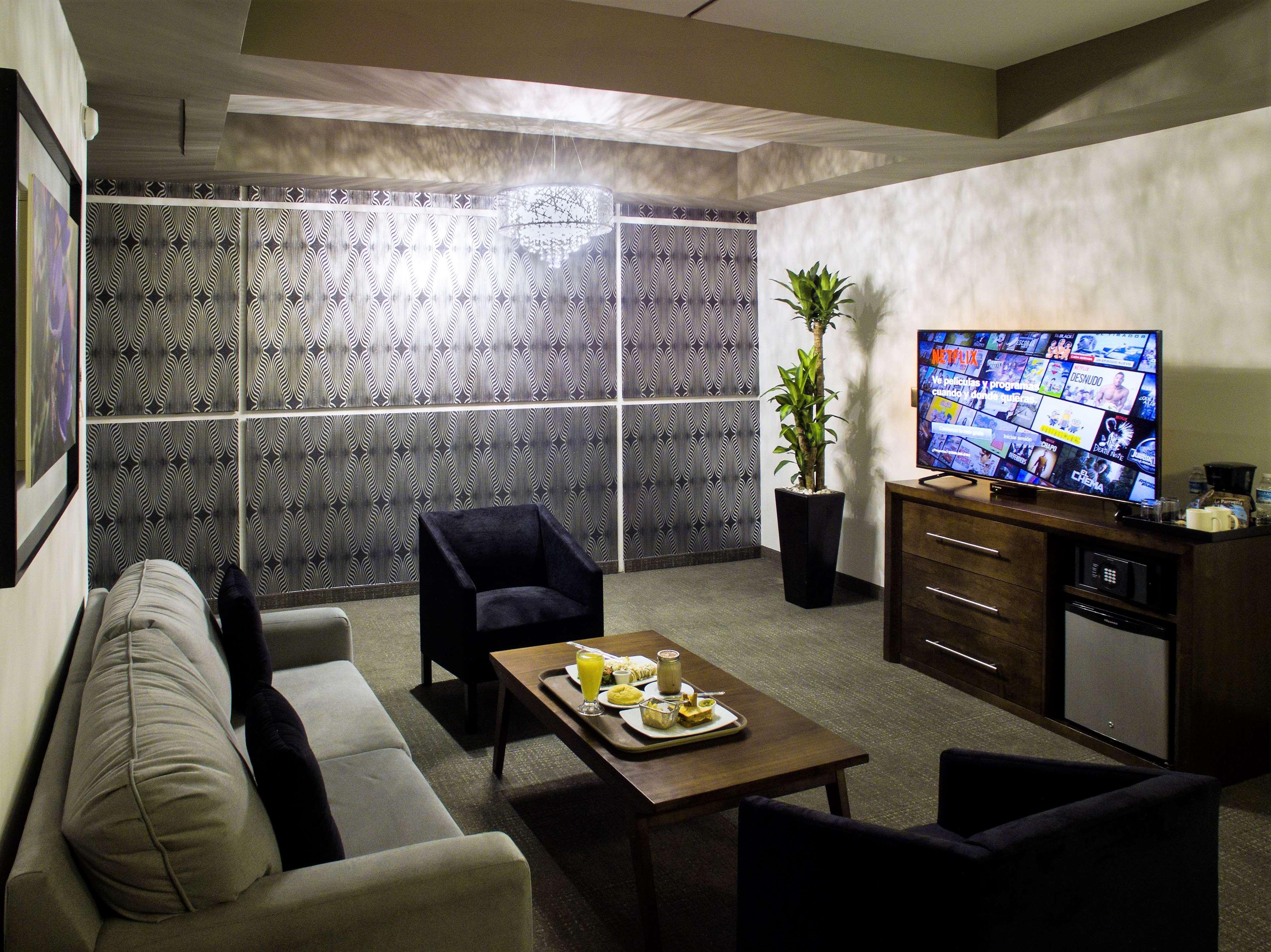 Best Western Plus Santa Cecilia Pachuca מראה חיצוני תמונה