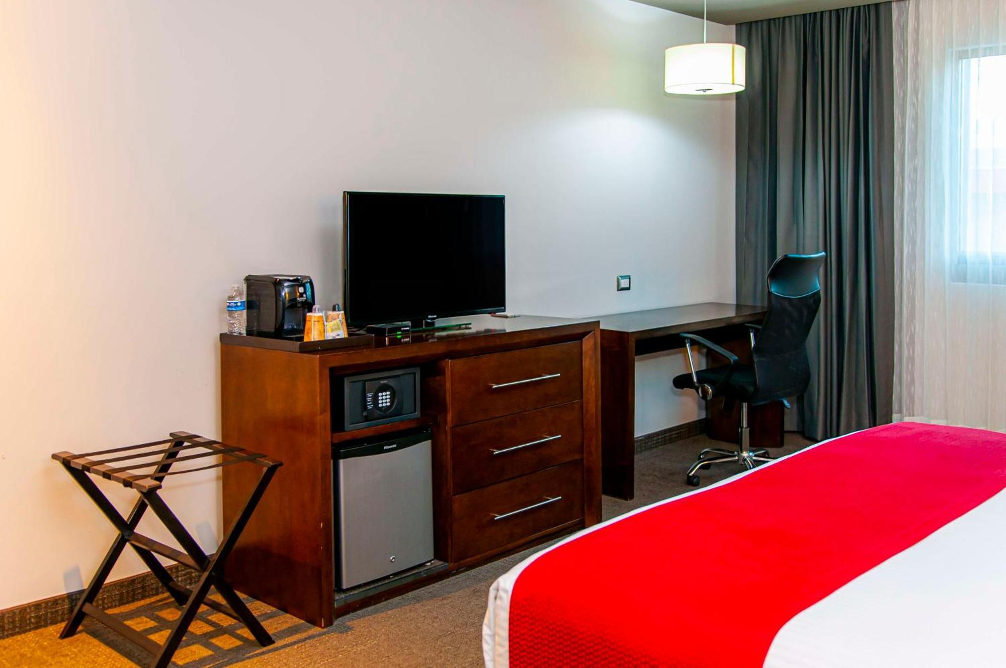 Best Western Plus Santa Cecilia Pachuca מראה חיצוני תמונה